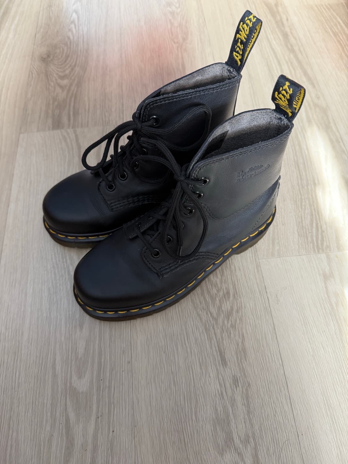 닥터마틴 스무스 220 상품이미지2