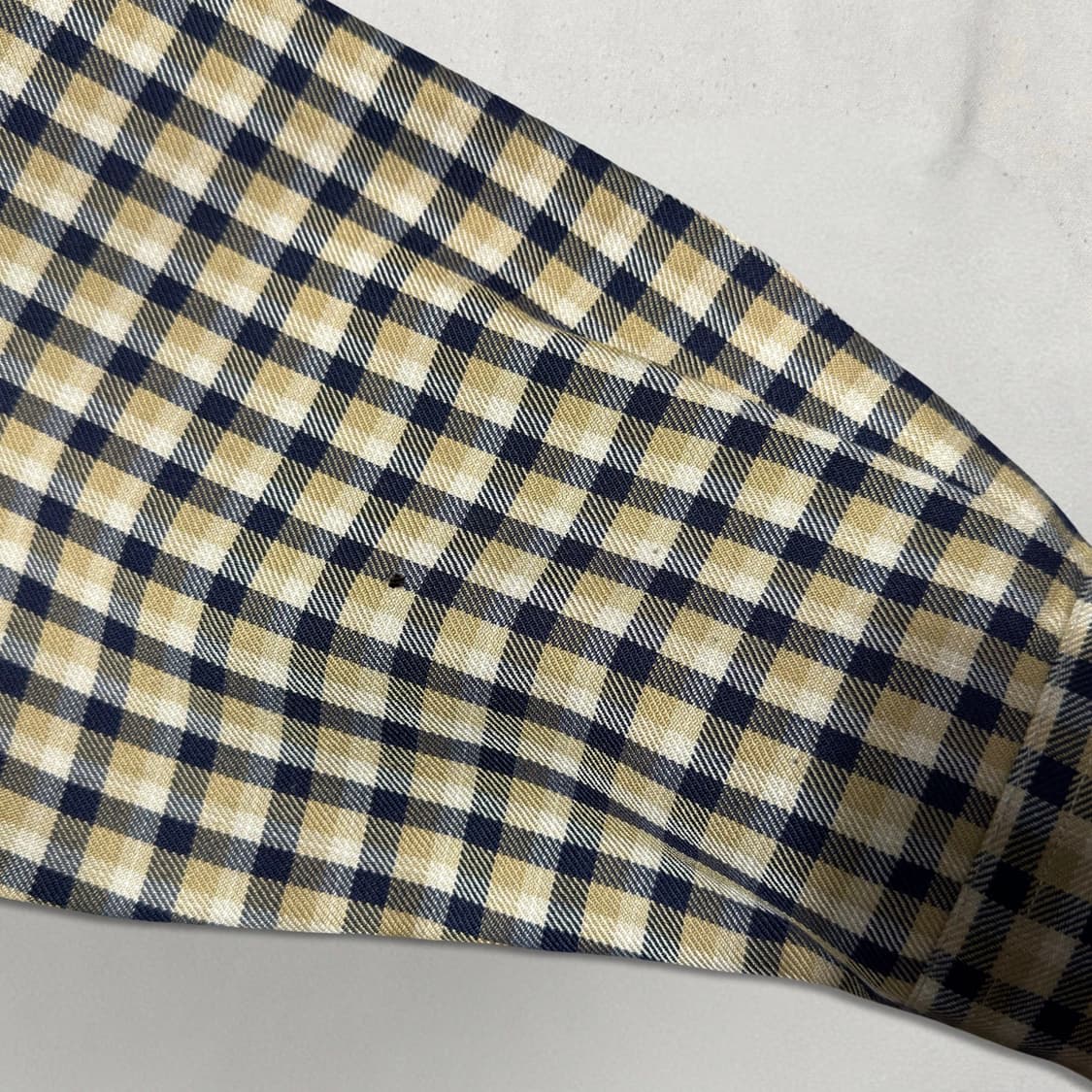 110 입생로랑 체크 셔츠 상품이미지5