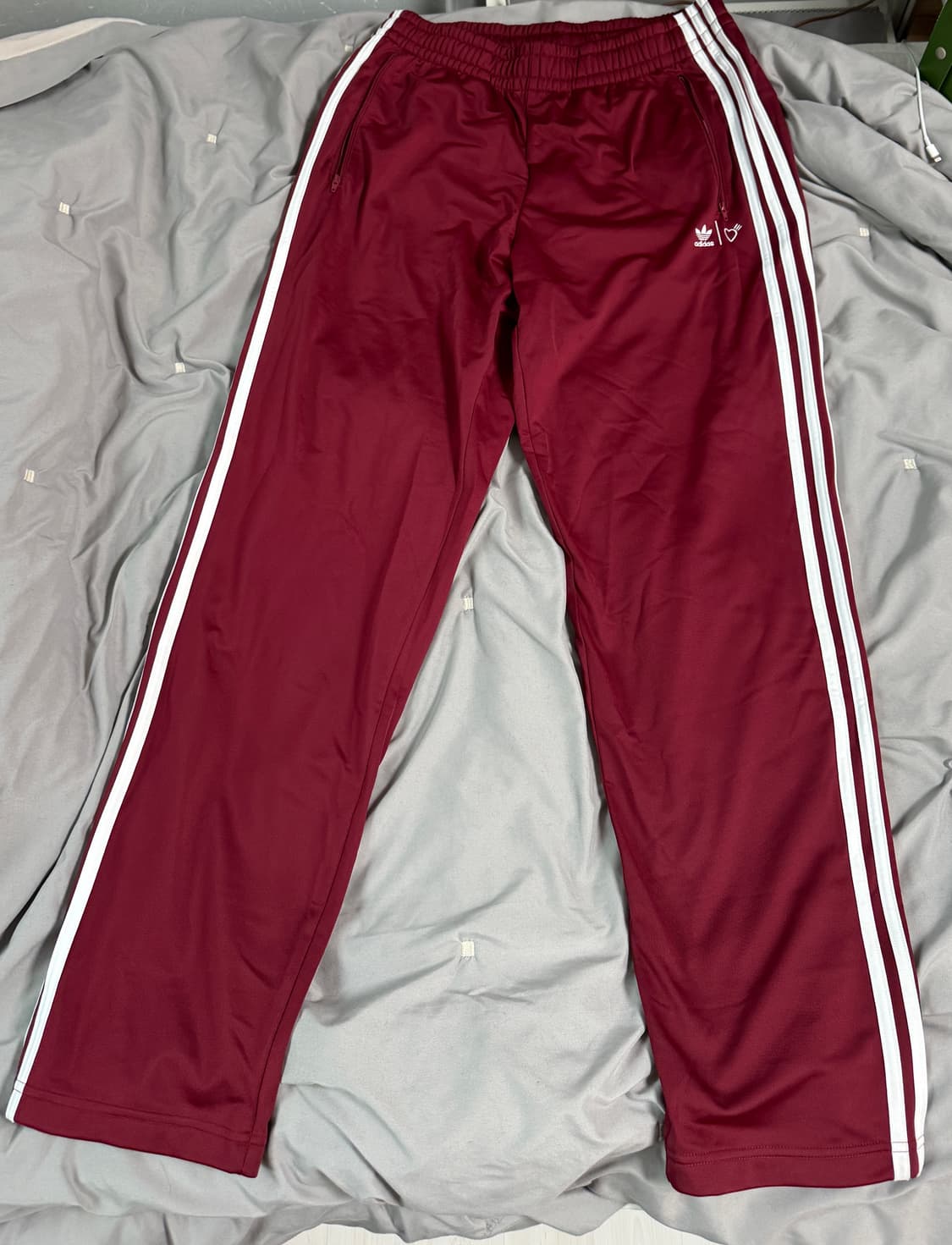아디다스 휴먼메이드 파이어버드 트랙팬츠(버건디, M) 상품이미지1