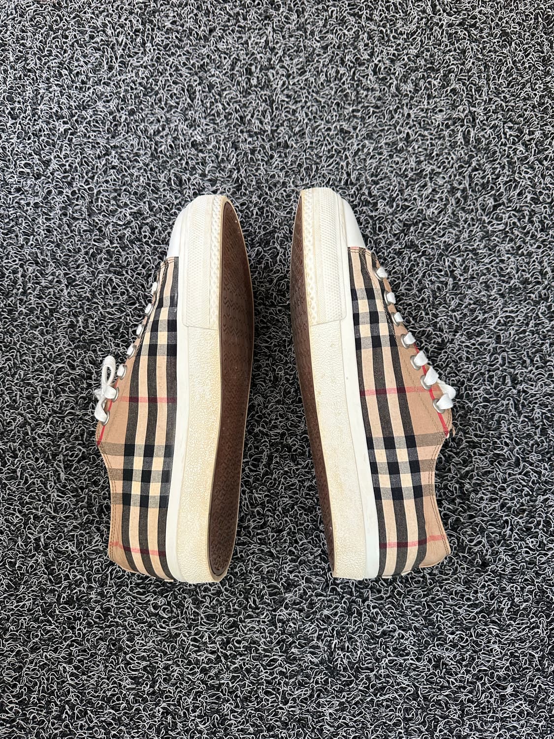 버버리 체크 코튼 스니커즈 상품이미지5