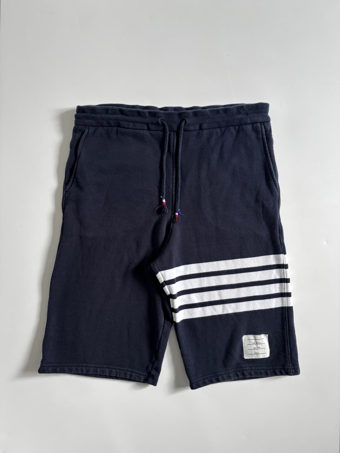 Thom Browne 톰브라운 네이비 하프 팬츠  상품이미지2