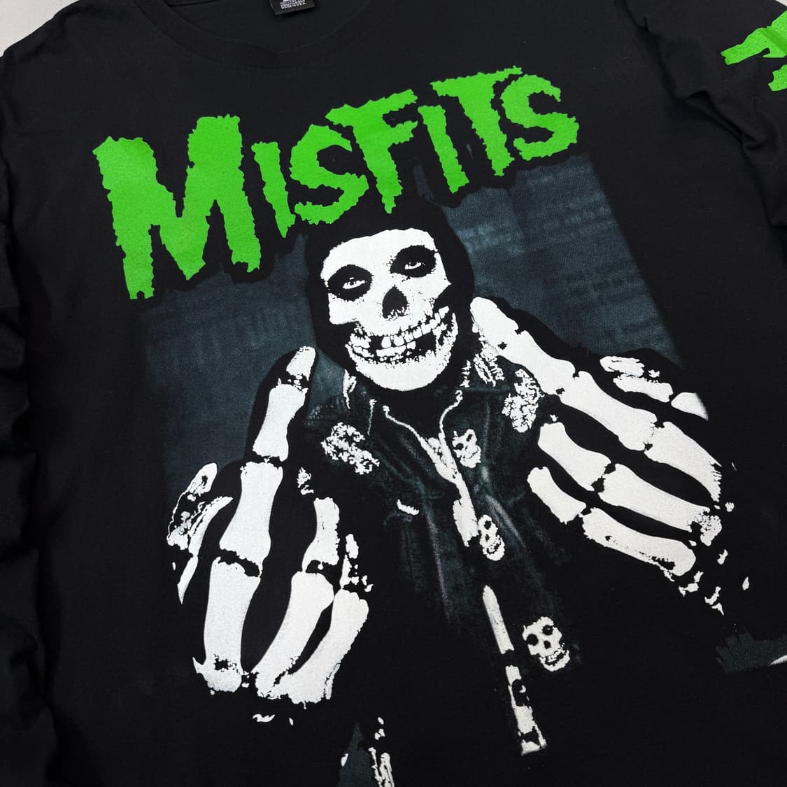 MISFITS 미스핏츠 90s OG USA giant by anvil 롱 상품이미지4