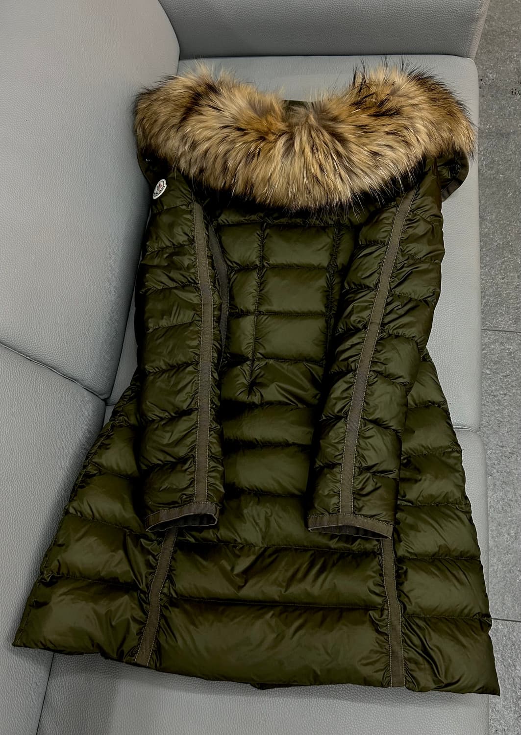 몽클레어 헤르민퍼 카키(0) 상품이미지7