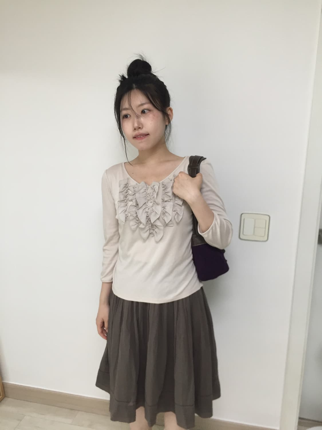 ruffle round neck T 상품이미지6