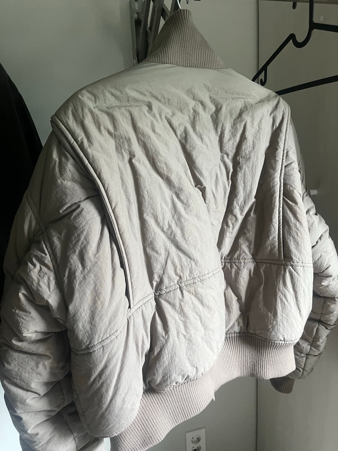 알렌느 하이넥 봄버(1) 상품이미지3