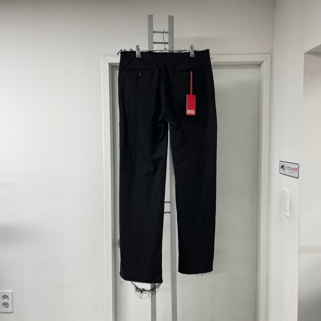 디젤 블랙 팬츠 48 상품이미지4