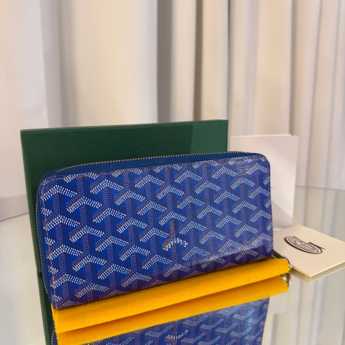 고야드 마티뇽 gm 지퍼 장지갑 상품이미지4