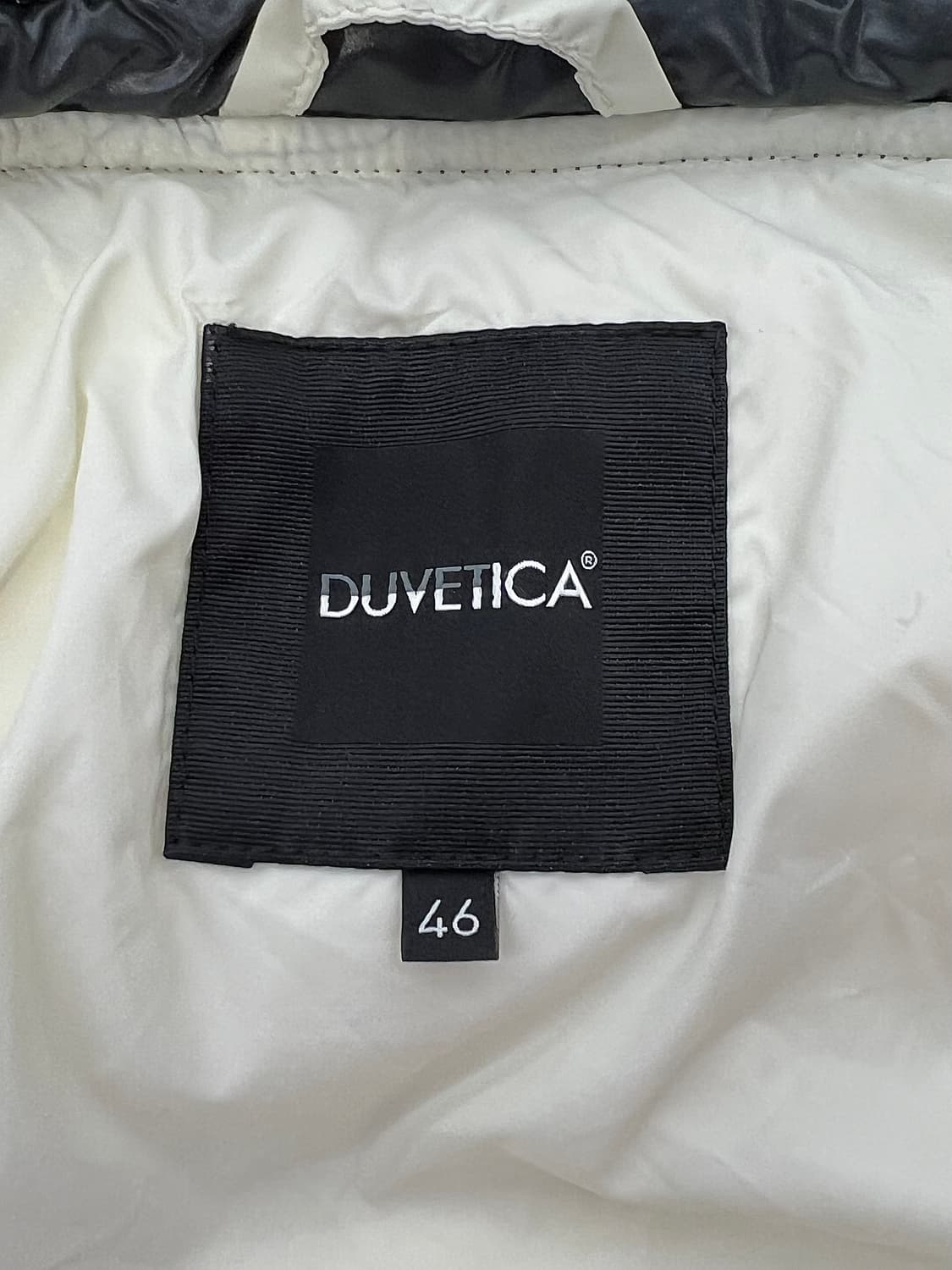 듀베디카 시노네두에 구스 다운 패딩 자켓 상품이미지7