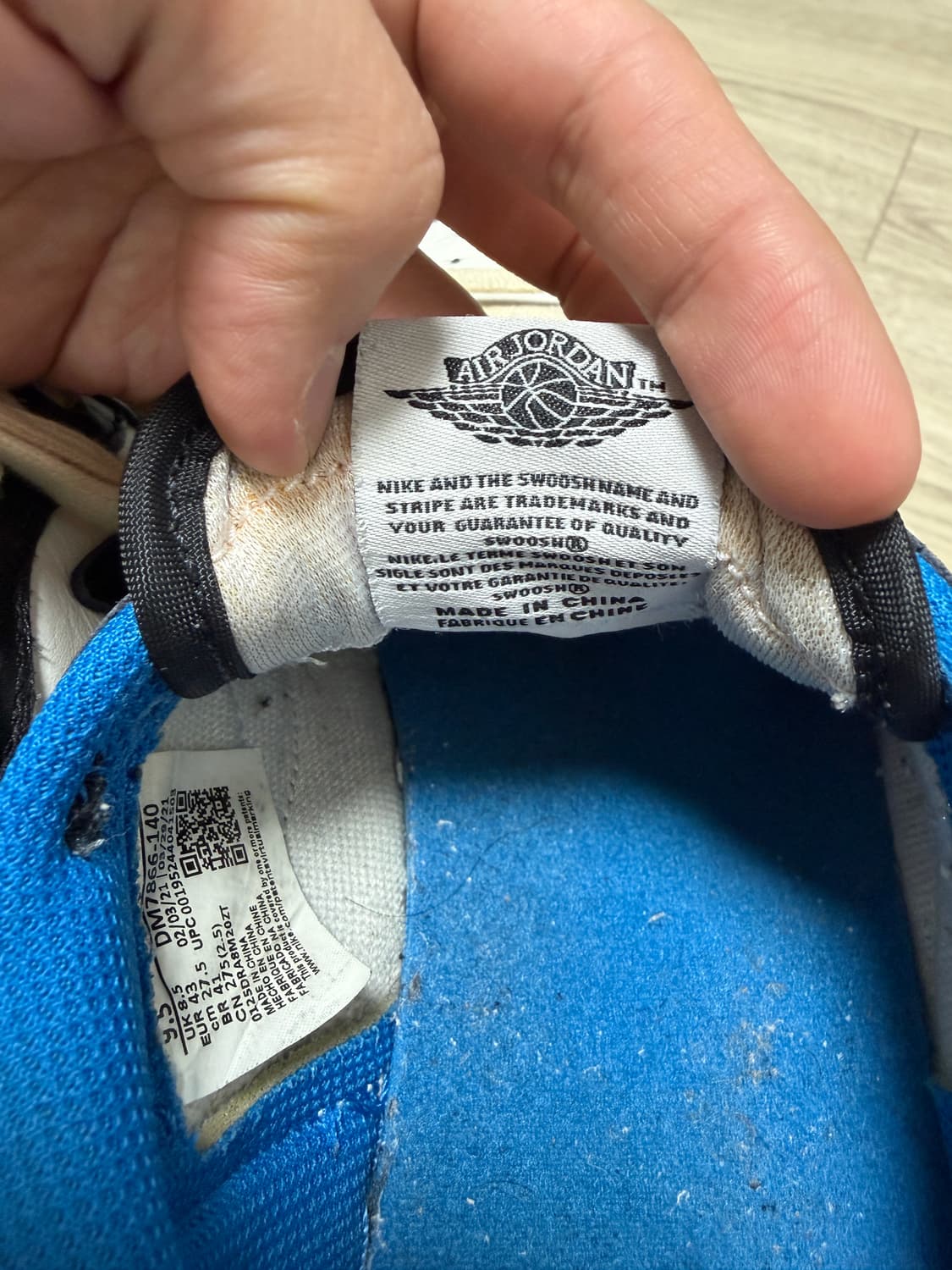 [275] 나이키 X 트래비스 스캇 조던 1 로우 프라그먼트 상품이미지5