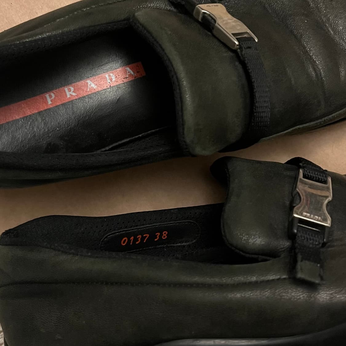 prada sports buckle loafer 상품이미지4