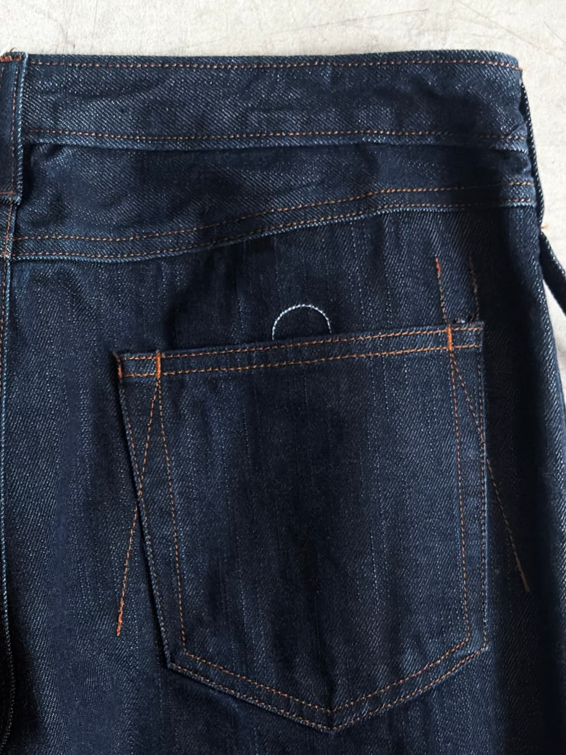 이세이미야케 커밍순 스트랩 포인트 셀비지 데님 팬츠 상품이미지5