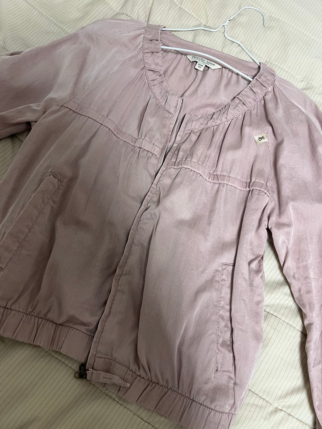 써스데이아일랜드 빈티지 핑크 아우터 상품이미지1