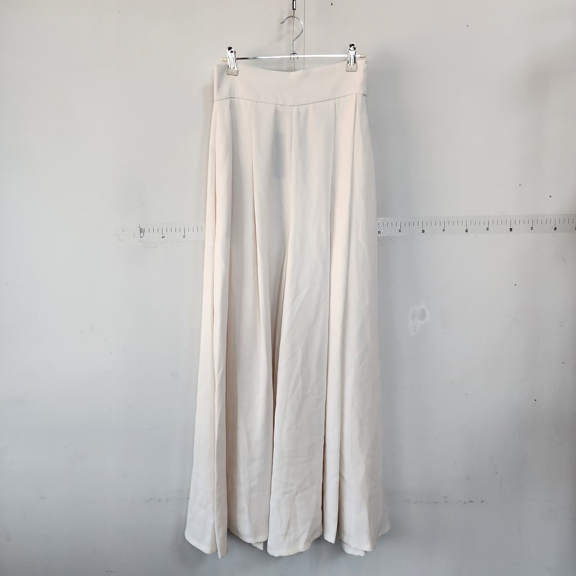 더로렌 아이보리 플리츠 와이드 팬츠 상품이미지3