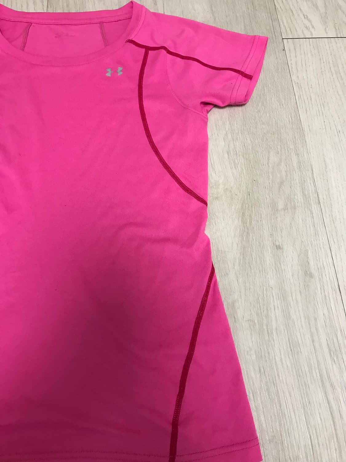 언더아머 여성 트레이닝 핑크(분홍) 반팔 티셔츠 상품이미지6