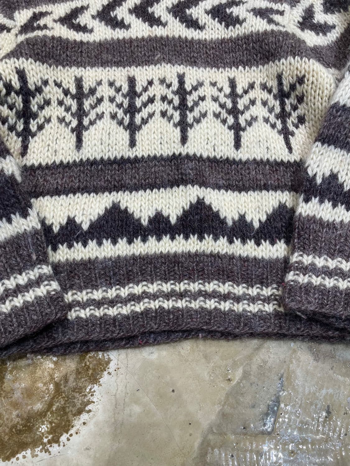 hand made cowichan sweather  상품이미지3