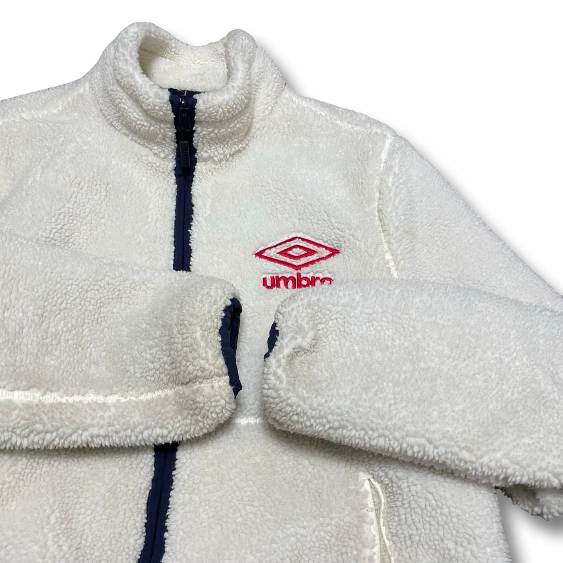 [M] 엄브로 아이보리색 뽀글이 플리스 리버시블 상품이미지2