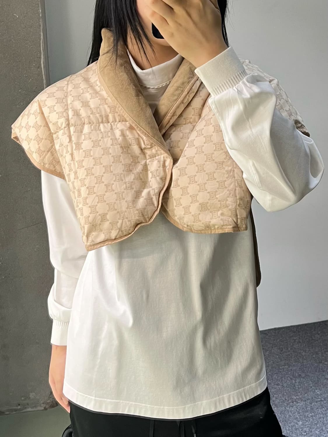 셀린느 트리옹프 다운 베스트 상품이미지2