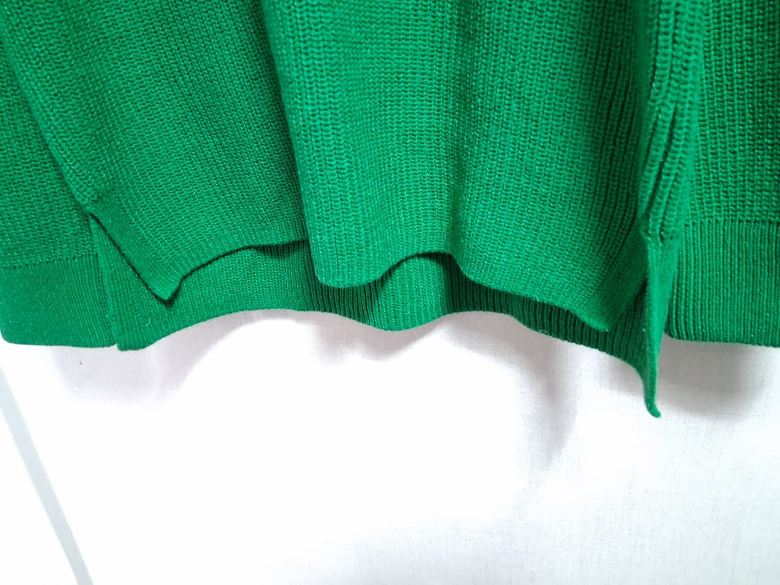 코모도 러브 니트 그린색 검정영문자수로고 오버핏 95 상품이미지5