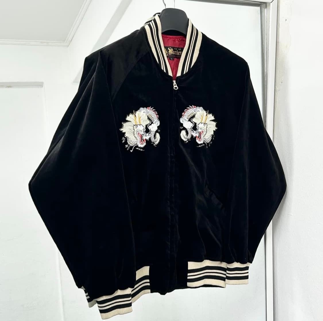 Humber 벨벳자수 스카잔 상품이미지1