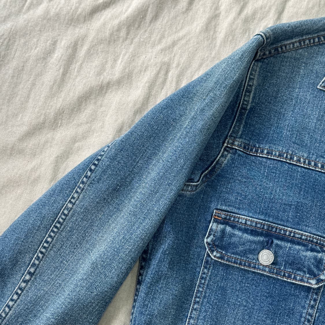 유니클로 타입1 중청 데님자켓 XL 상품이미지6