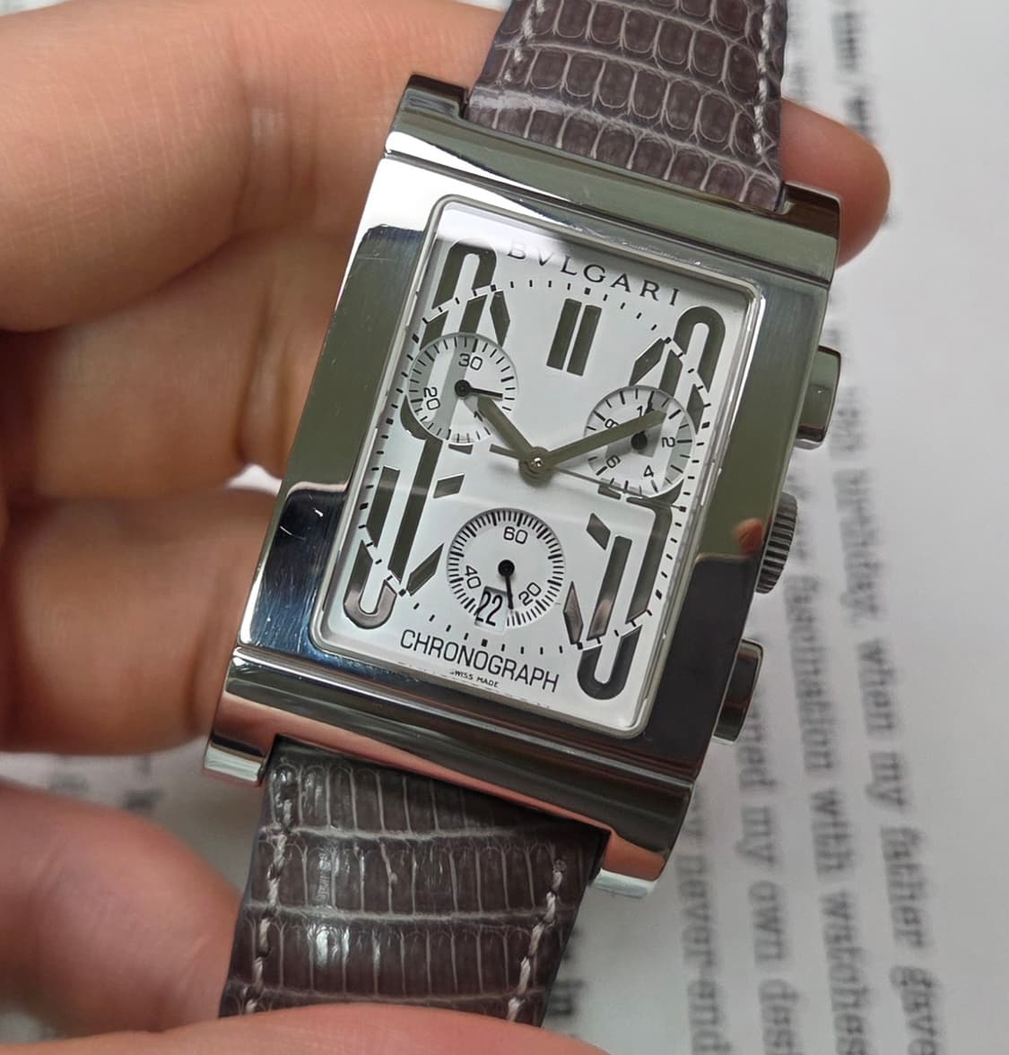 레어] 불가리 렉탕골로 화이트판 사각탱크 크로노그래프 라지스틸 쿼츠  상품이미지3