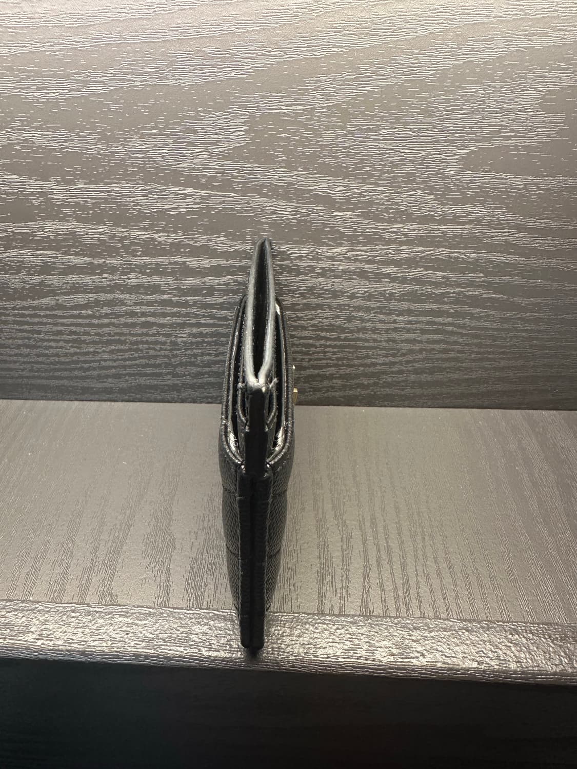 생로랑 마틀라세 금장 카드지갑 상품이미지4