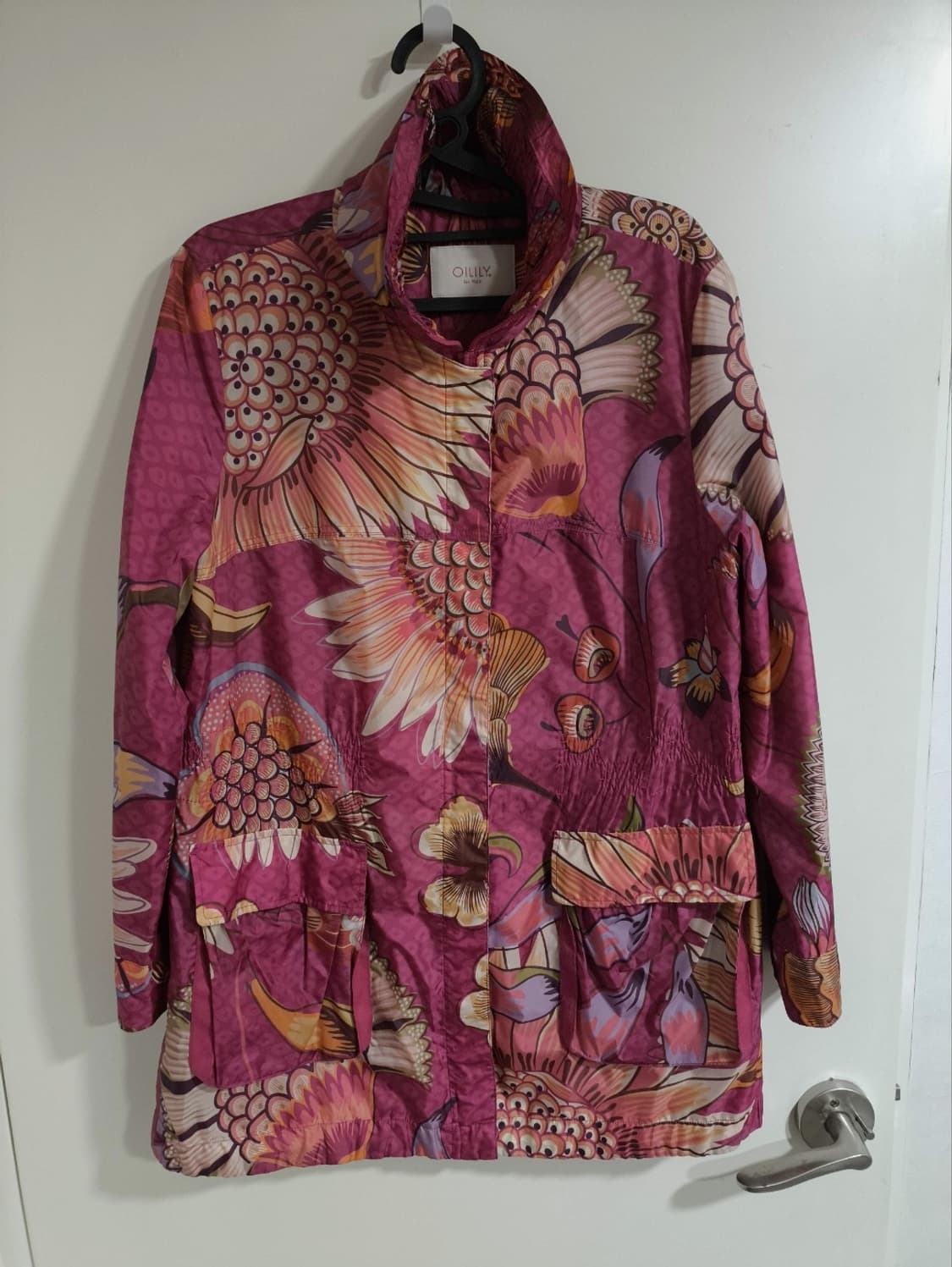 38 오일릴리 플로럴 프린트 바람막이 자켓 상품이미지1