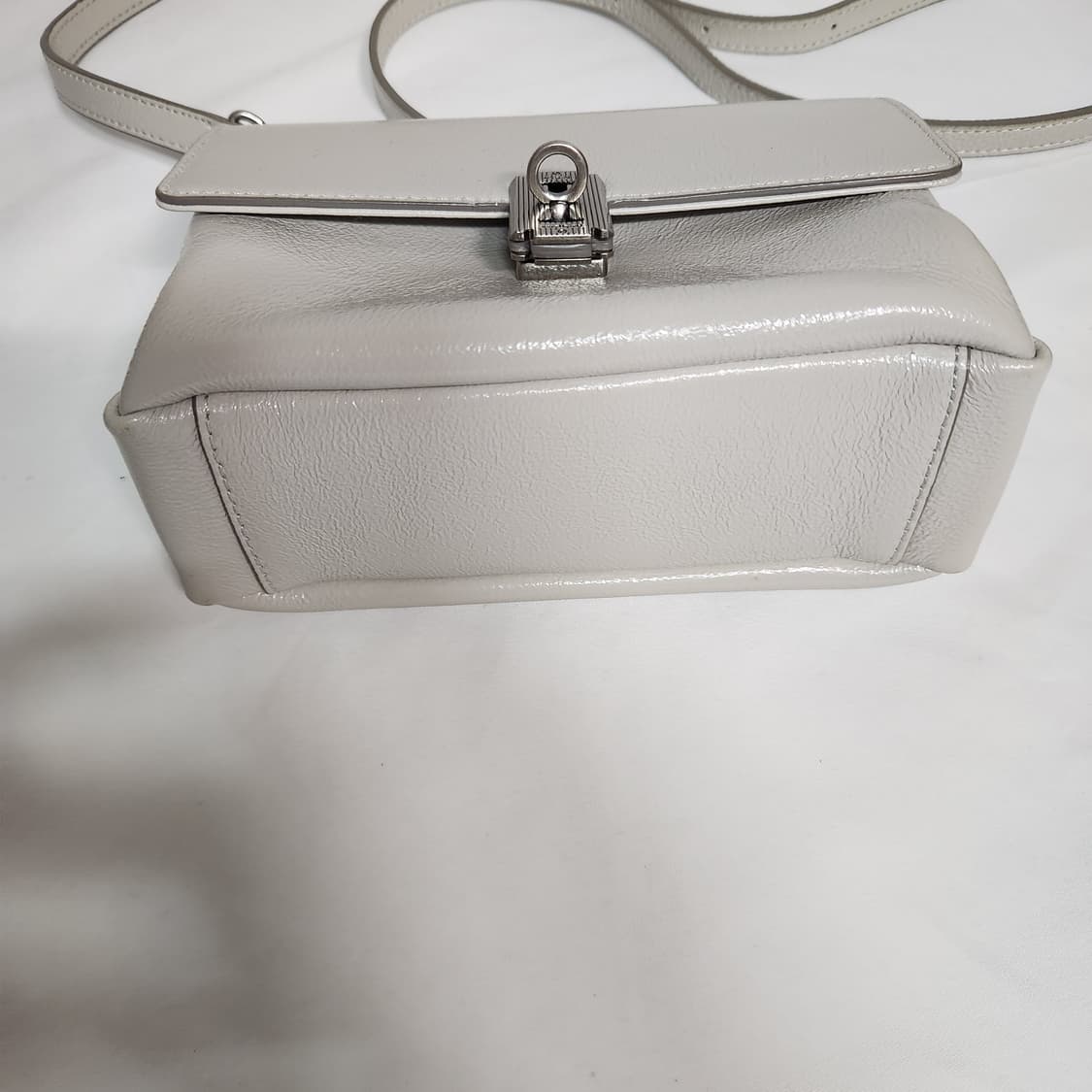 H808 분크 Vunque 바게트 백 크로스백
 상품이미지3