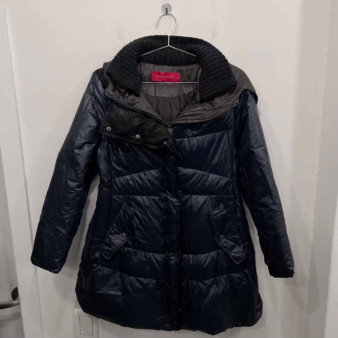 아이잗 바바 뉴욕 덕다운 글로시 카라 후드 롱패딩 상품이미지2