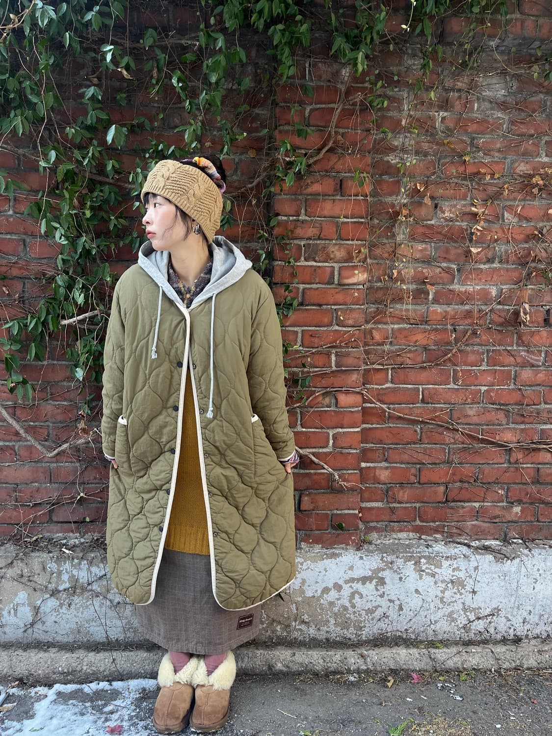 카키 퀼팅 플리스 후드 아우터 상품이미지1