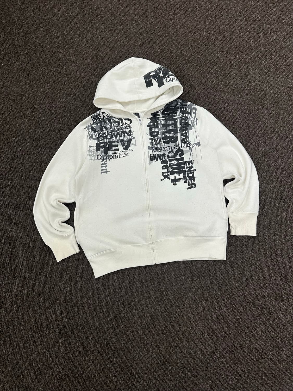 L)Beaumere vintage 레터링 화이트 후드집업 상품이미지1