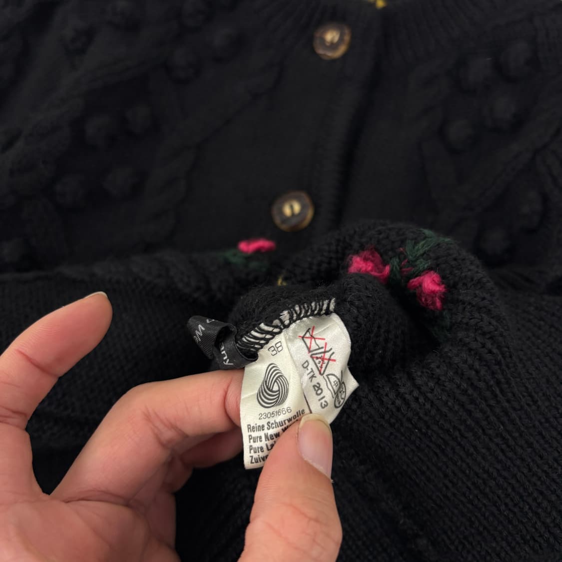 Mcdavid  울 자수 가디건 상품이미지8