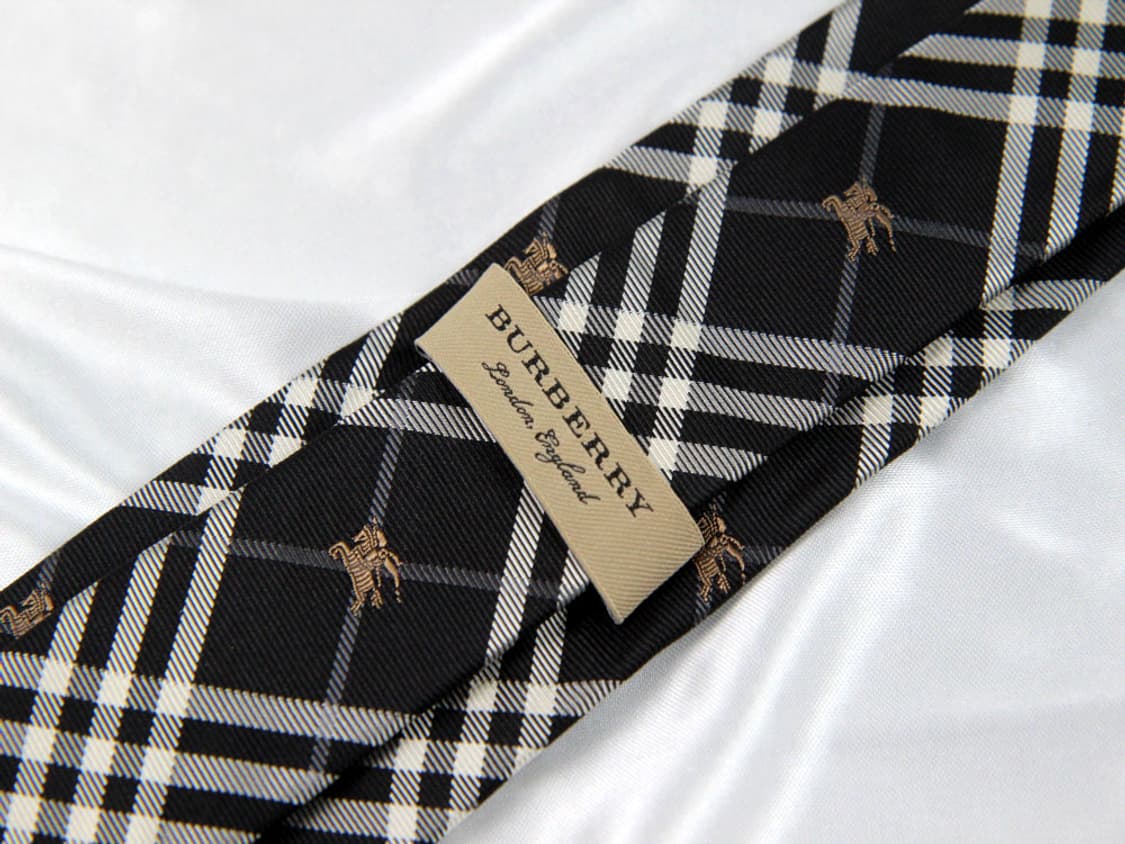 버버리 6.1cm 미사용 S등급 신형 슬림 기마상 레어 한정판 명품넥타이 상품이미지4