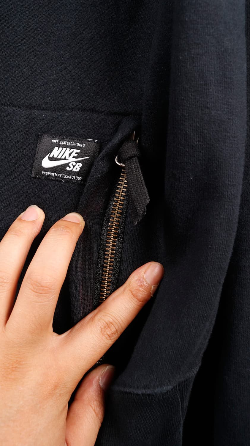 나이키 SB 백포켓 블랙 맨투맨 상품이미지7