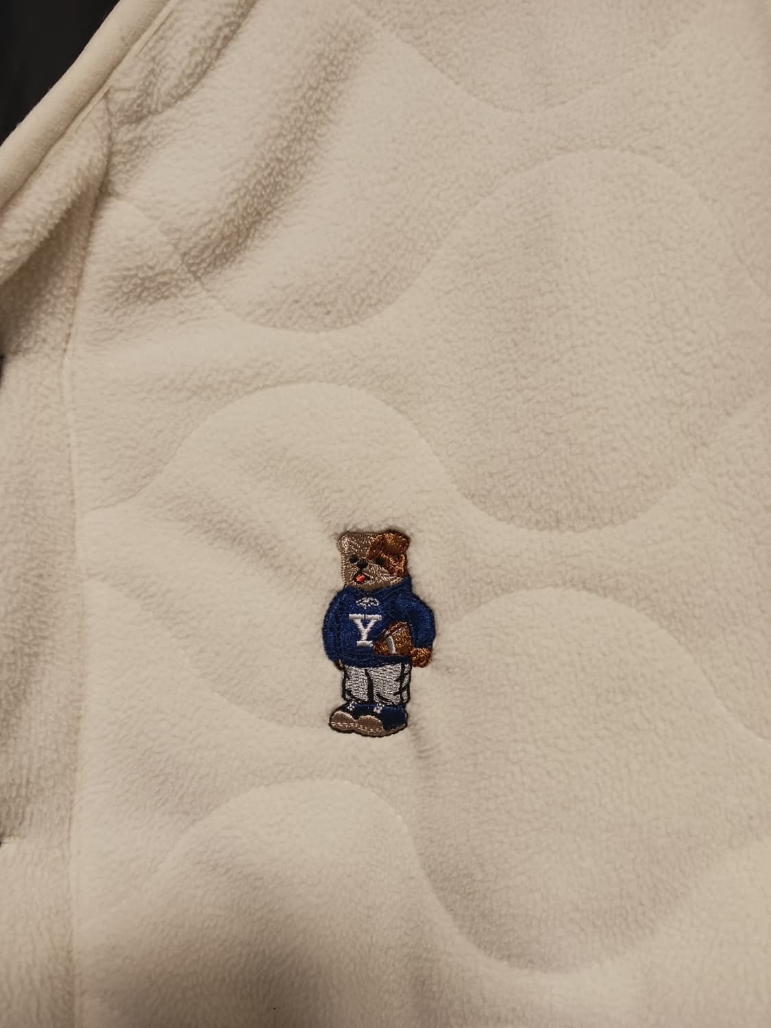 예일 엠브로이더리 댄 카라리스 퀄팅플리스 상품이미지2