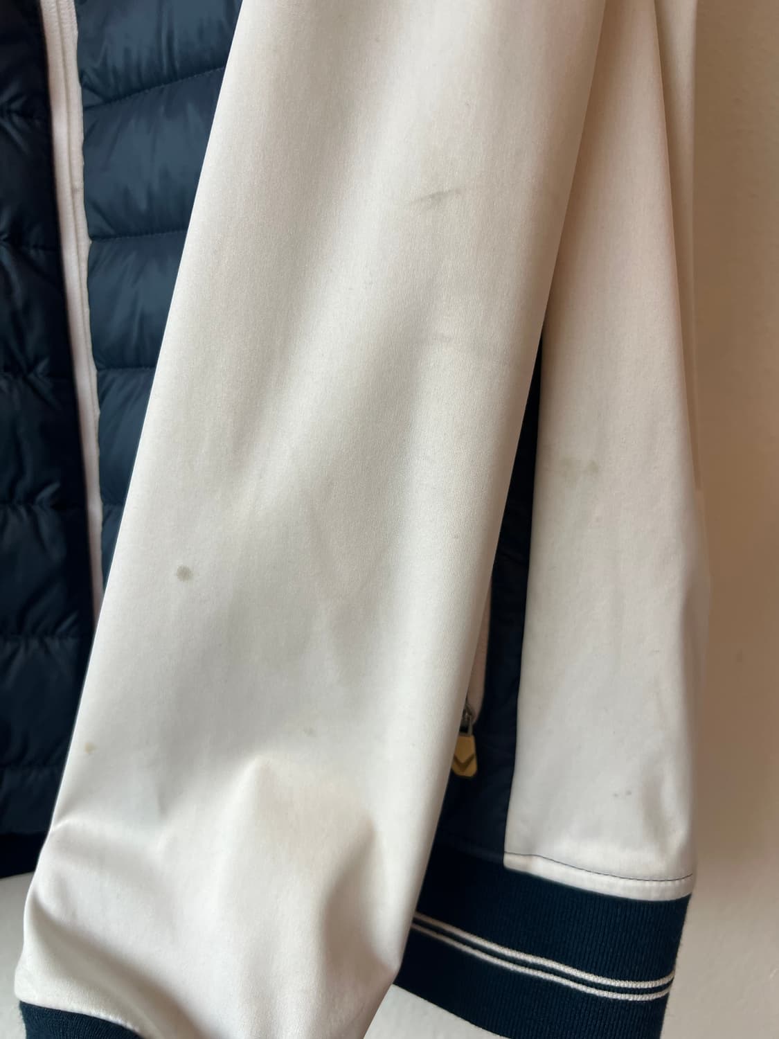 캘러웨이  네이비 간절기 골프 구스경량패딩
 상품이미지7