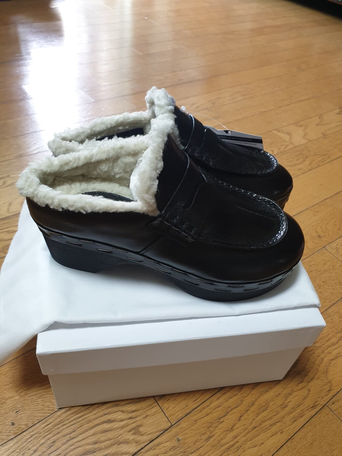 새상품 사이즈36 mm6 클로그 상품이미지7