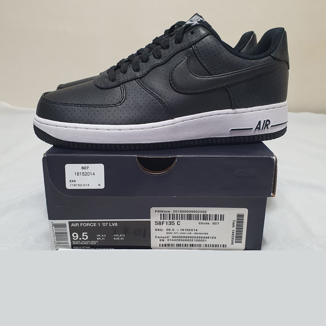  나이키 에어포스 1 퍼포레이티드 1992 드림팀 718152-014 상품이미지1