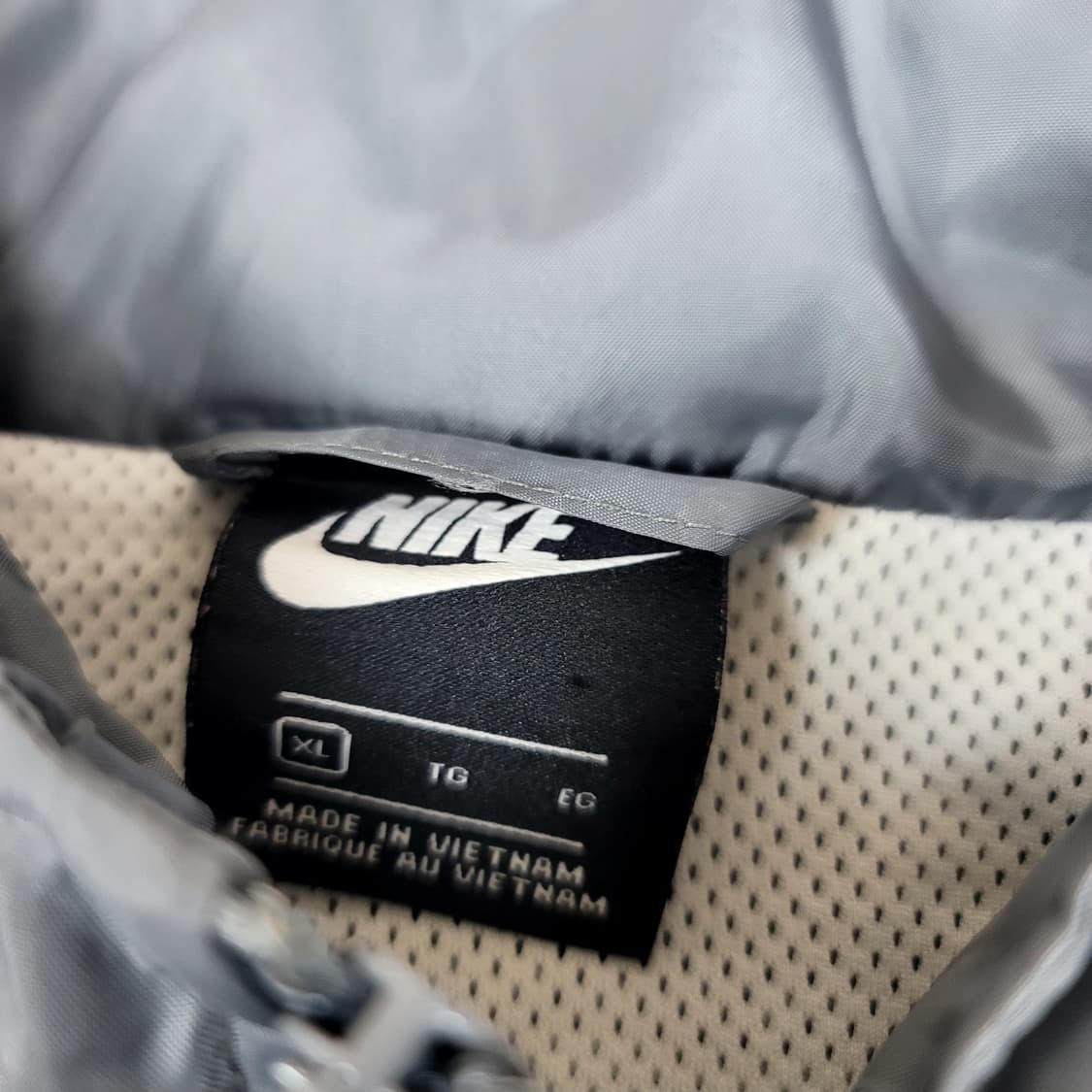 나이키리이슈바람막이 상품이미지5