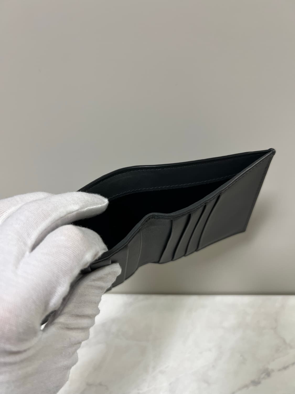 보테가베네타 지갑 상품이미지4