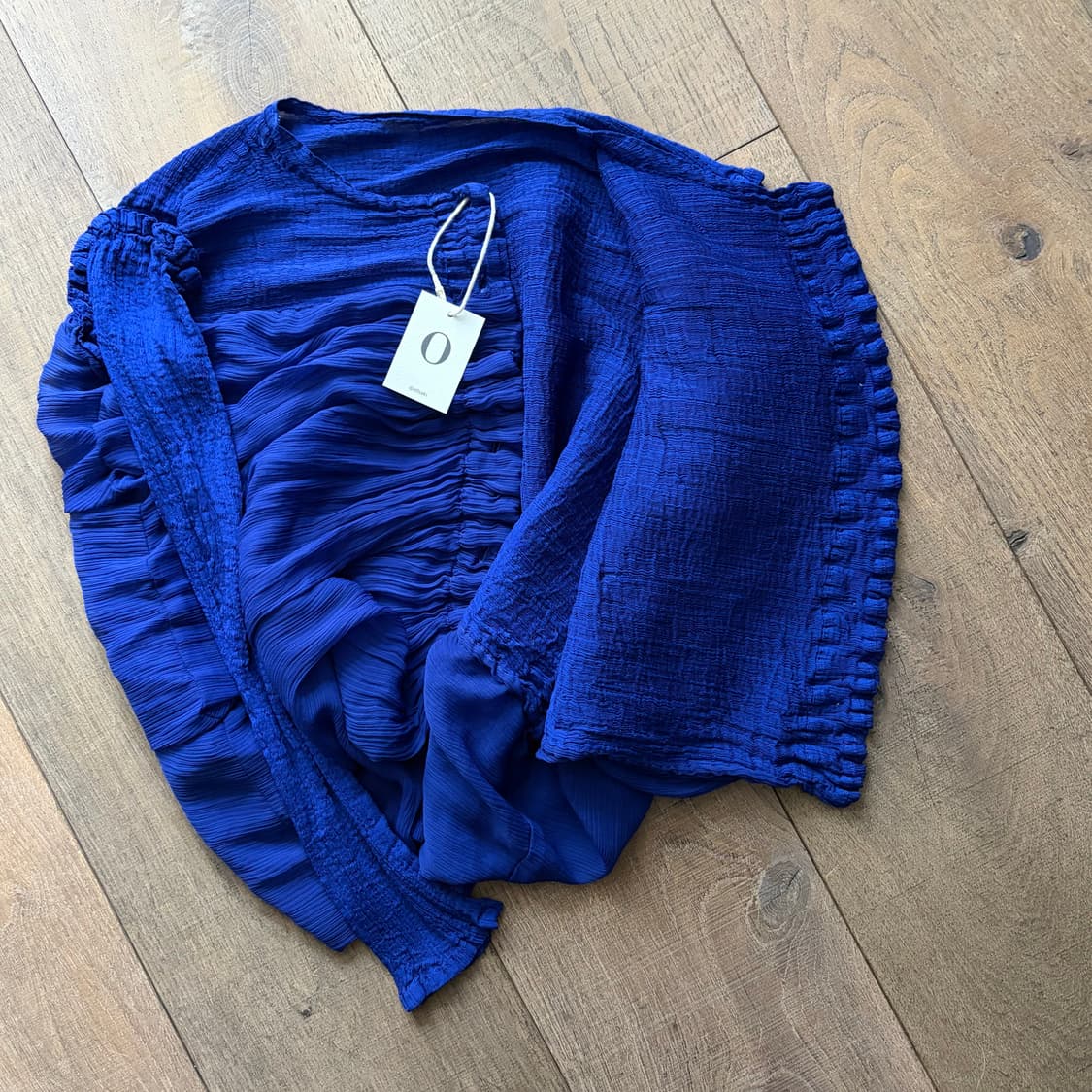 Wavy Shirring Docking Wrinkle Blouse 상품이미지6