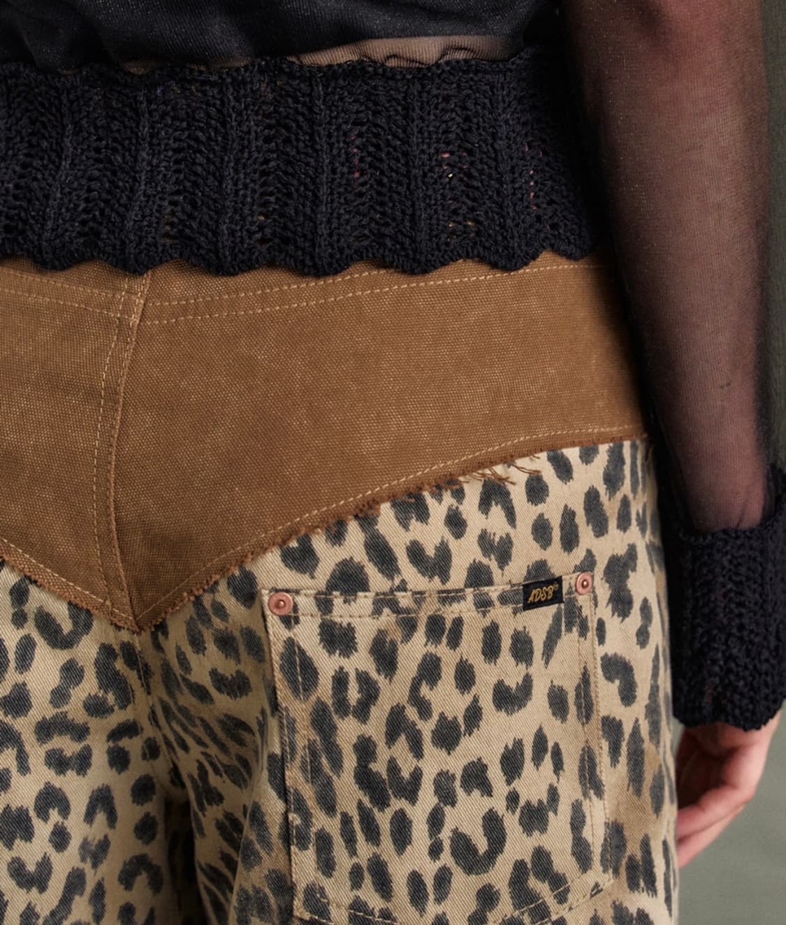유일매물) 앤더슨벨 옥스포드 콤보 레오파드 쇼츠 상품이미지3
