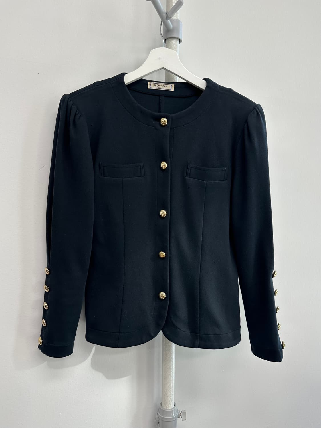 입생로랑 금장 버튼 자켓 상품이미지1