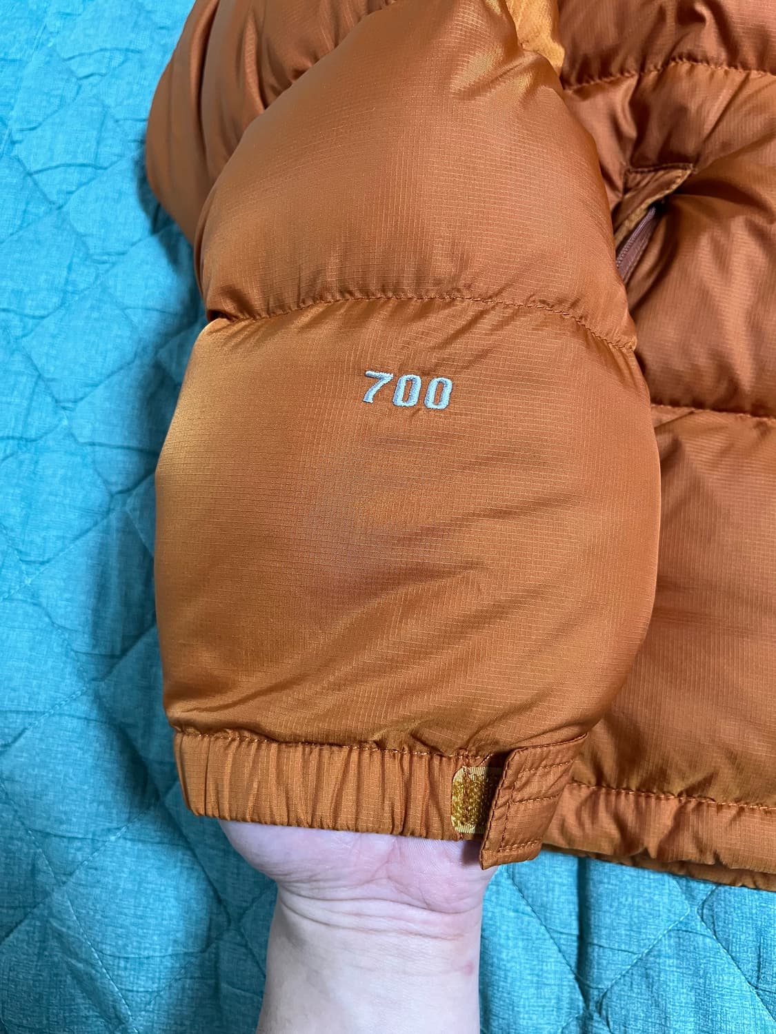 노스페이스 700 중앙로고 오렌지/브라운 패딩 M 상품이미지8