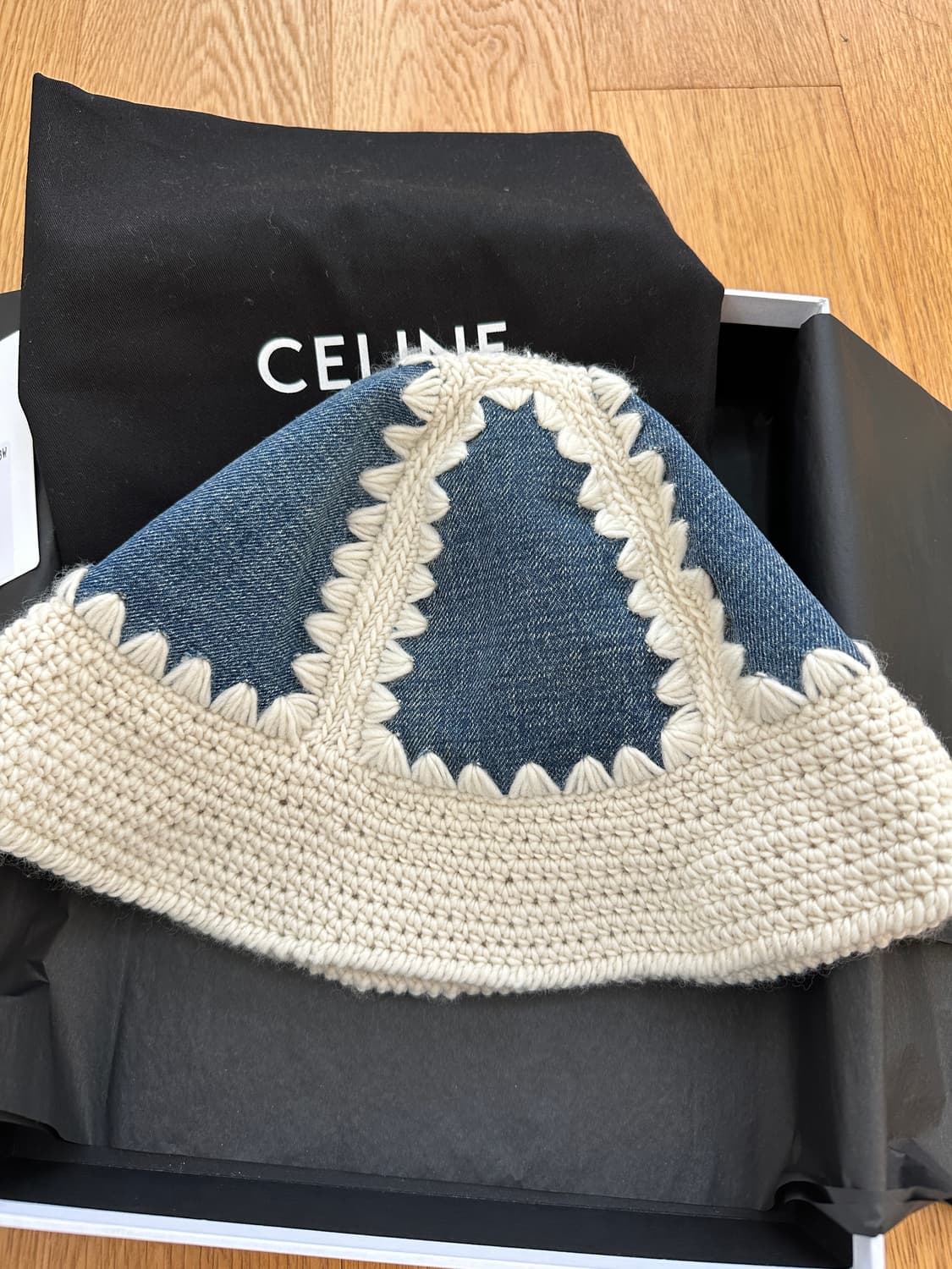 셀린느 버킷햇 클로셰 트리옹프  상품이미지5