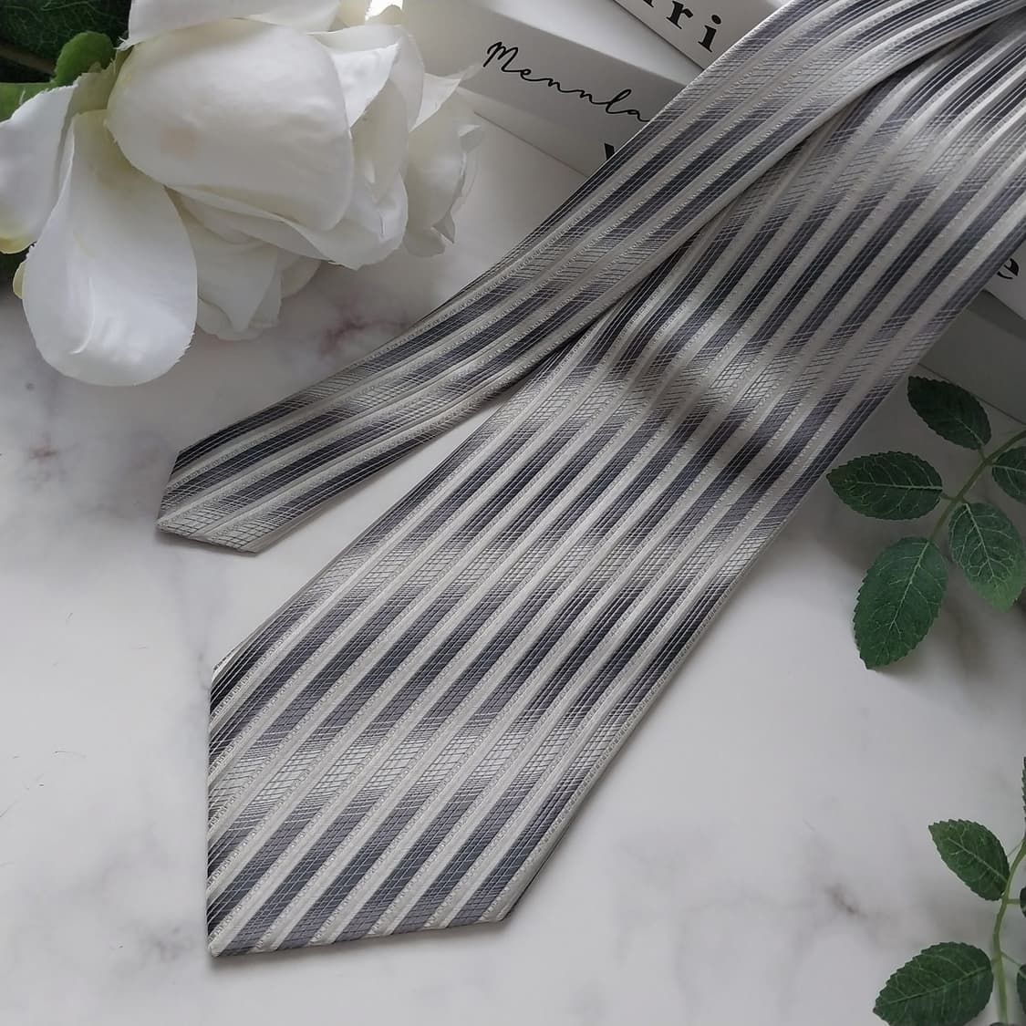 피에르 발망 실크 그레이 스트라이프 넥타이 9.6cm A+등급 K1045 상품이미지3