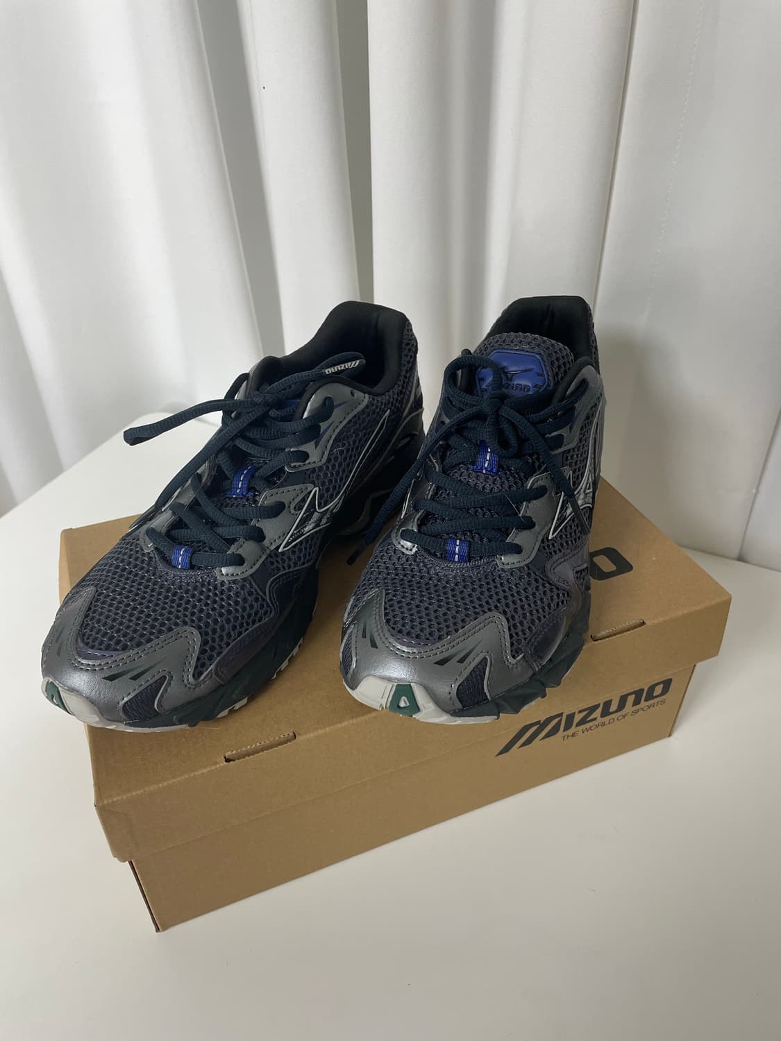 미즈노 웨이브 라이더 10 상품이미지2