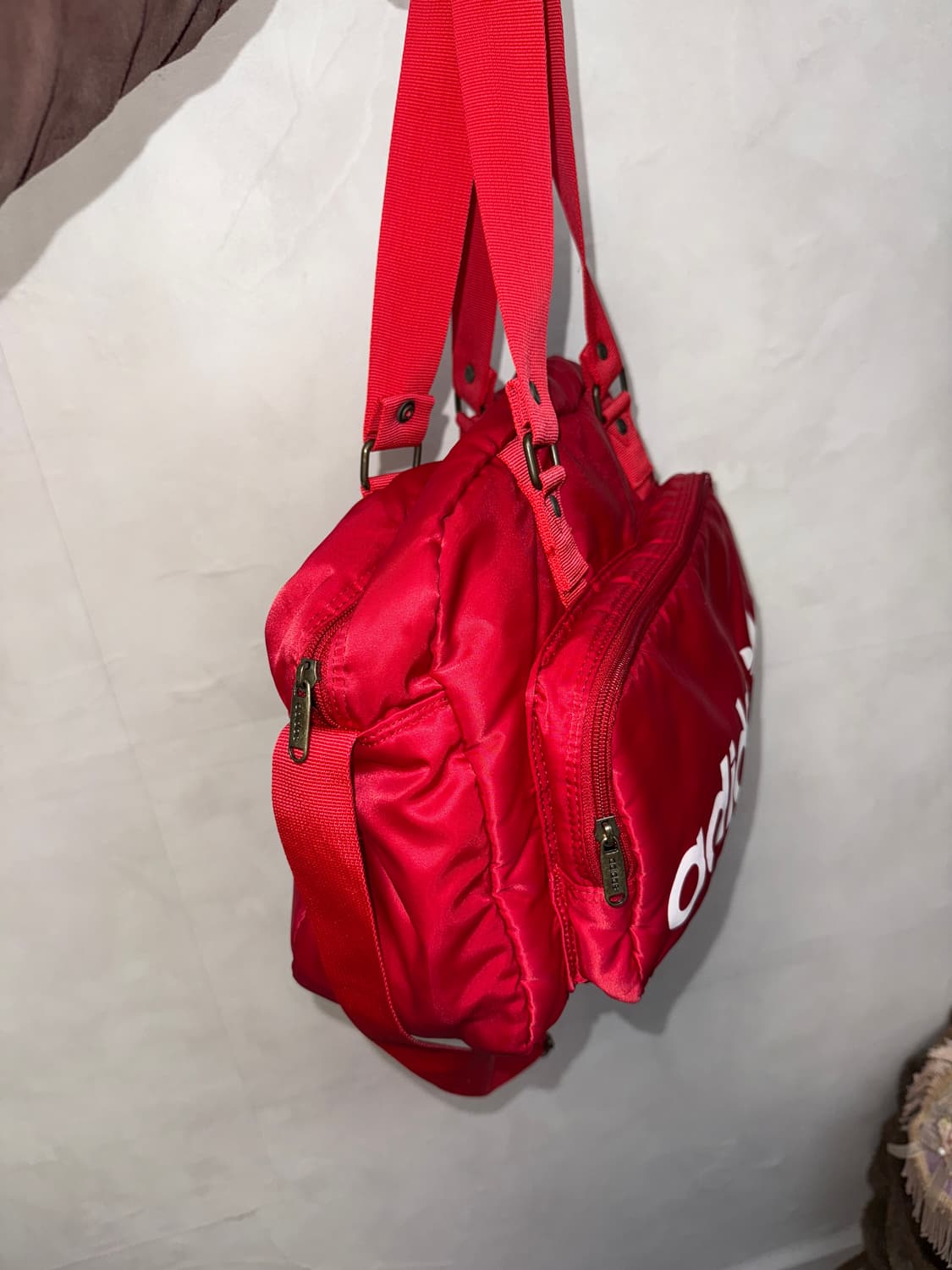 Adidas red firebird logo two ways bag 상품이미지4