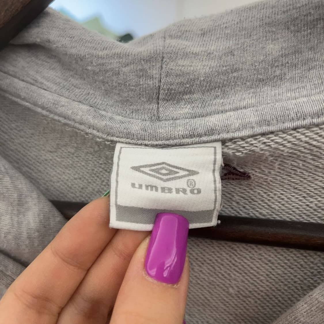 엄브로 올드스쿨 빈티지 에센셜 빅로고 후드 집업 L C07223 상품이미지5