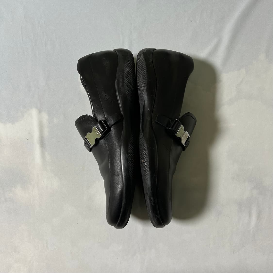 Prada sports buckle strap loafers 상품이미지4